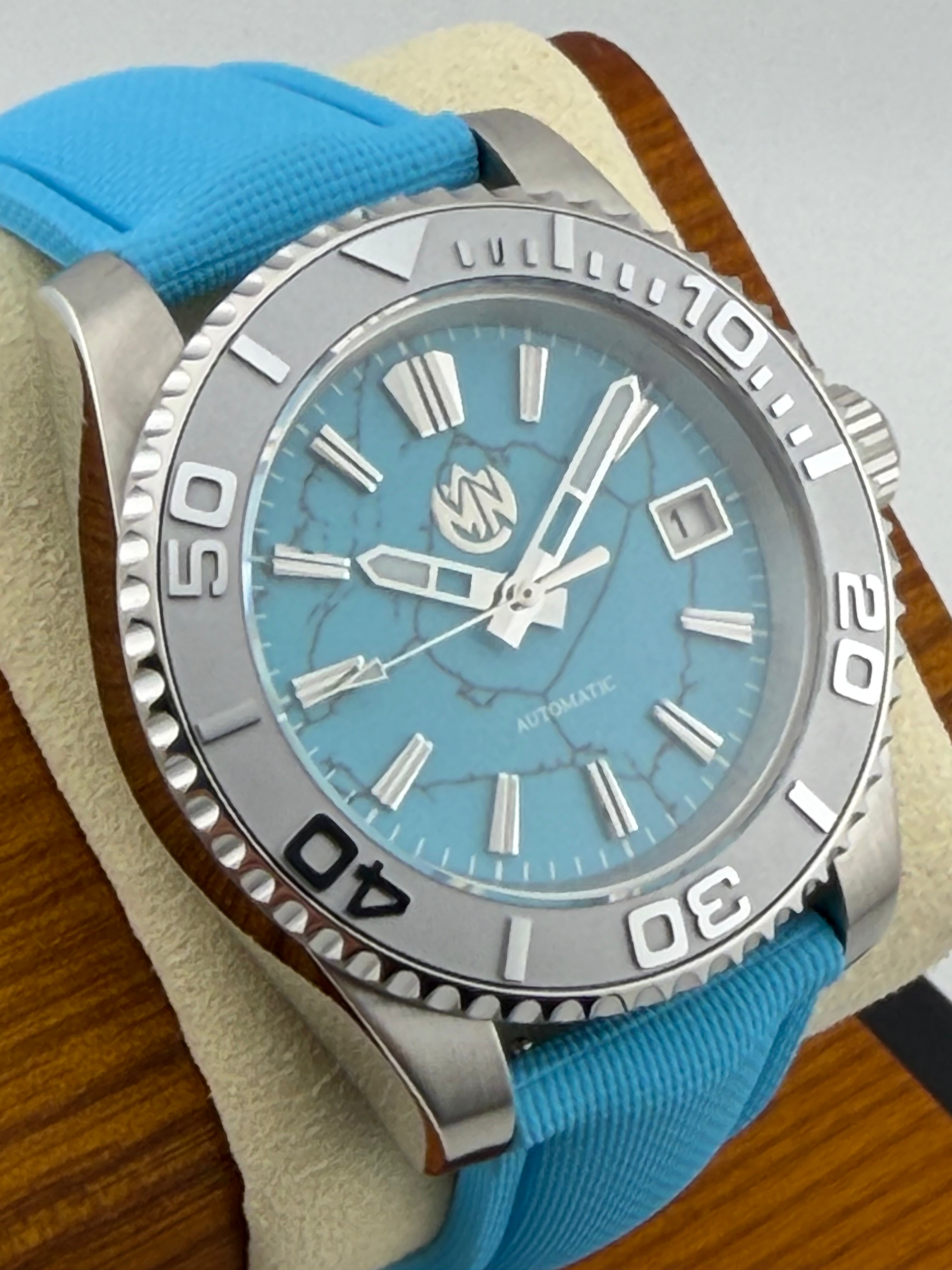 Turquoise Stone (Diver)