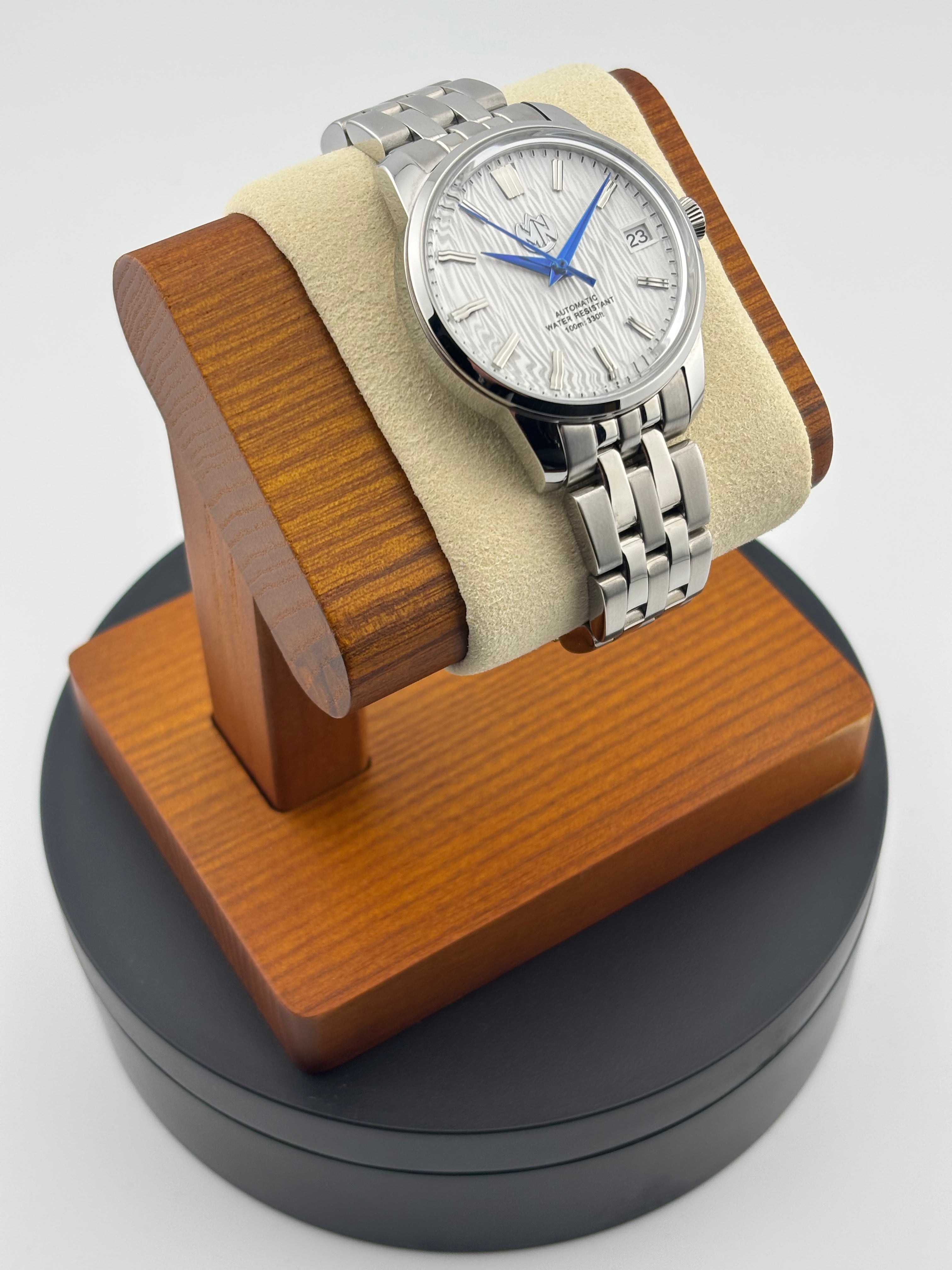 MN Watches luxury ladies watch with textured dial, stainless steel case & bracelet
