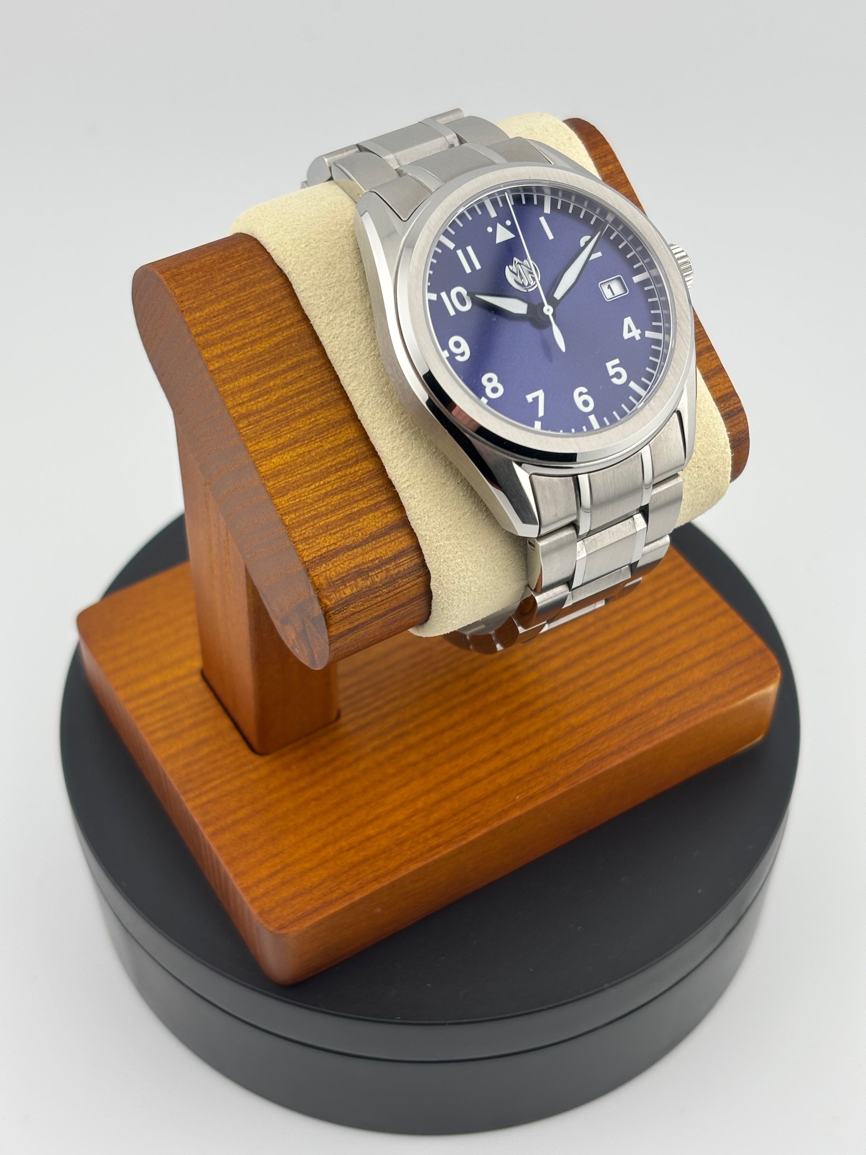 MN Watches luxury mechanical sports watch with sunburst dial, stainless steel case & bracelet