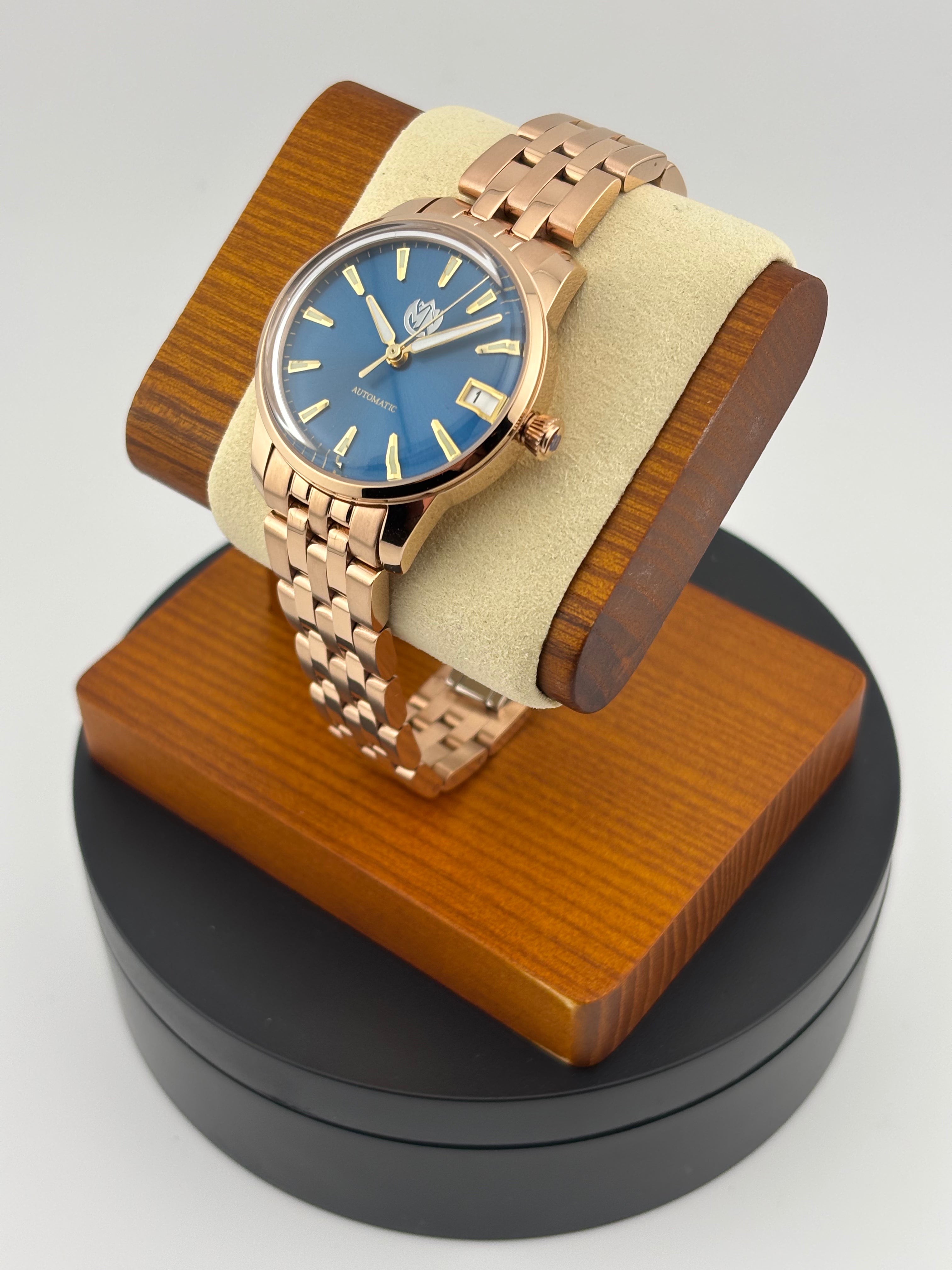 Rose Gold & Deep Blue (Ladies Cocktail)