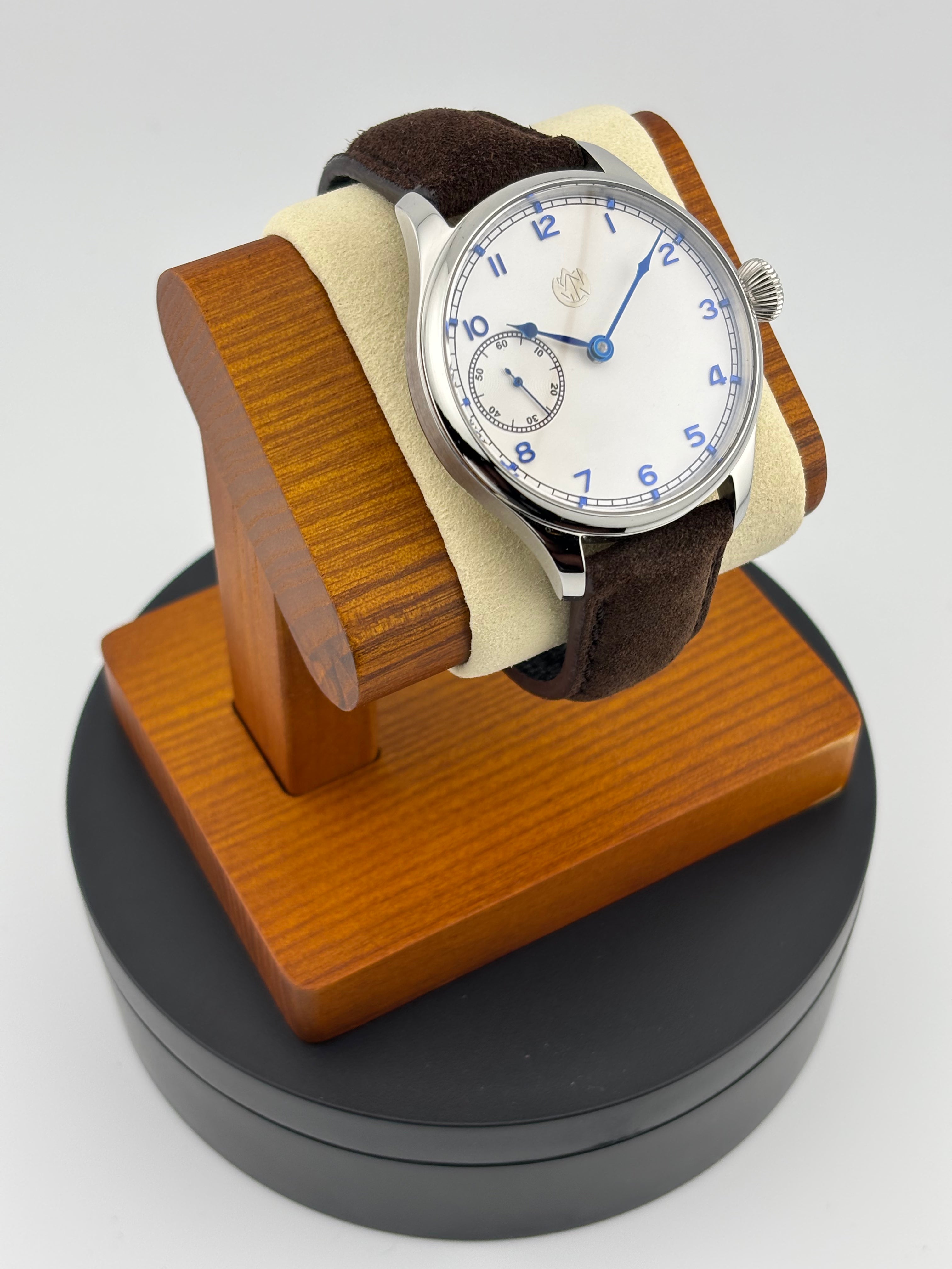 "Iberian" Silver Crown (Dress)