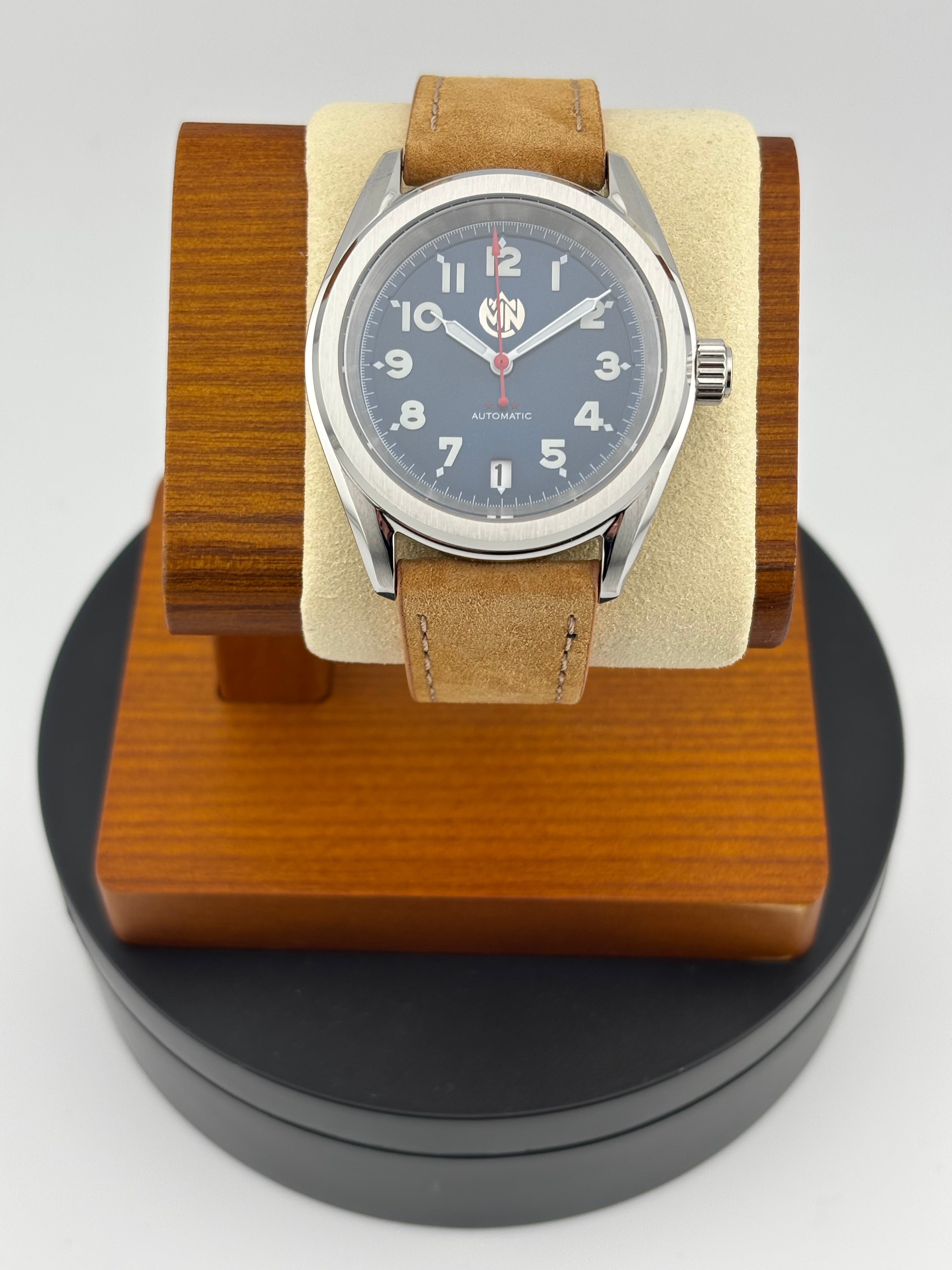 Sunburst Blue & Red (Field)