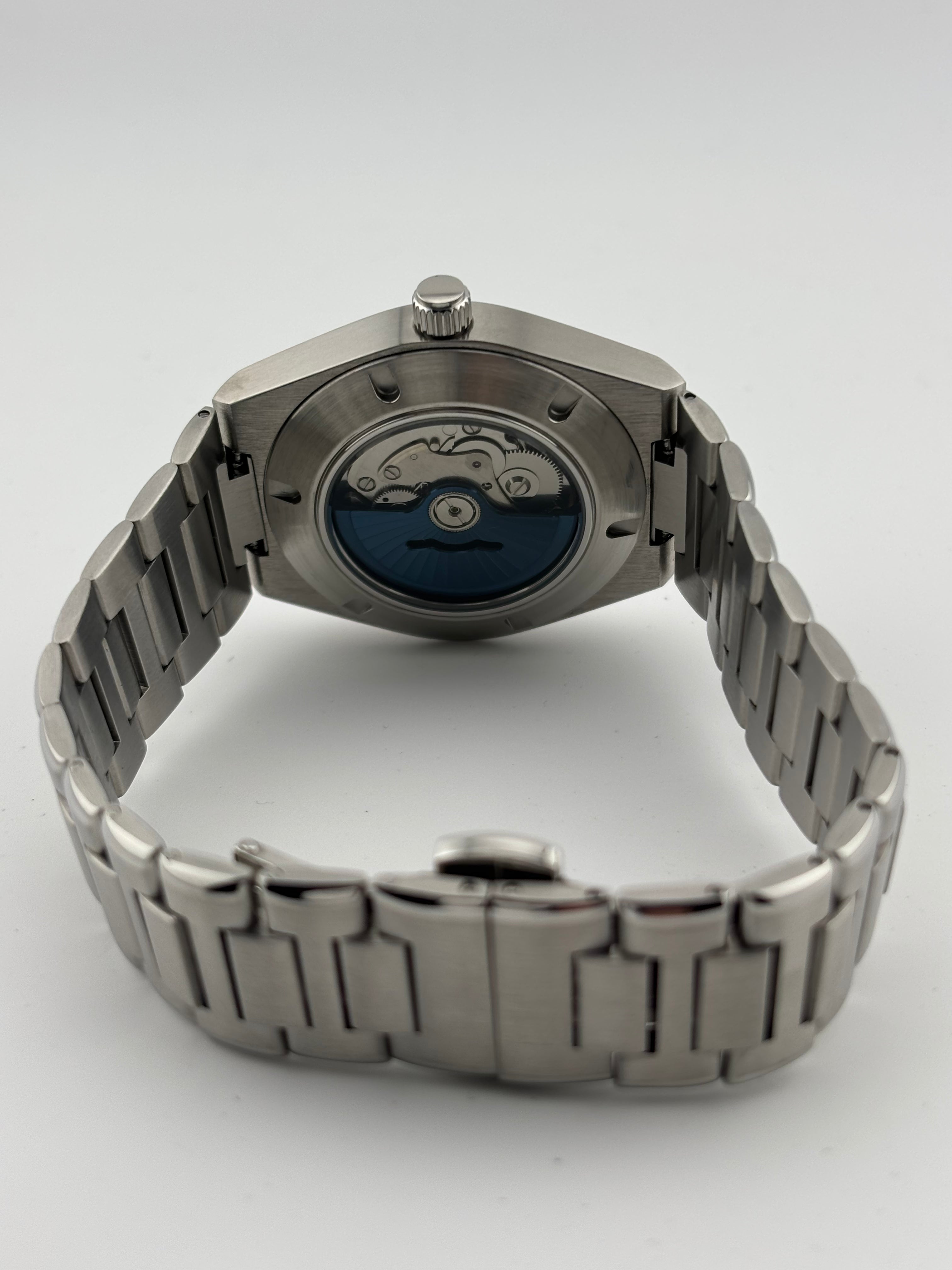 Vertex Titanium Blue (Sports)