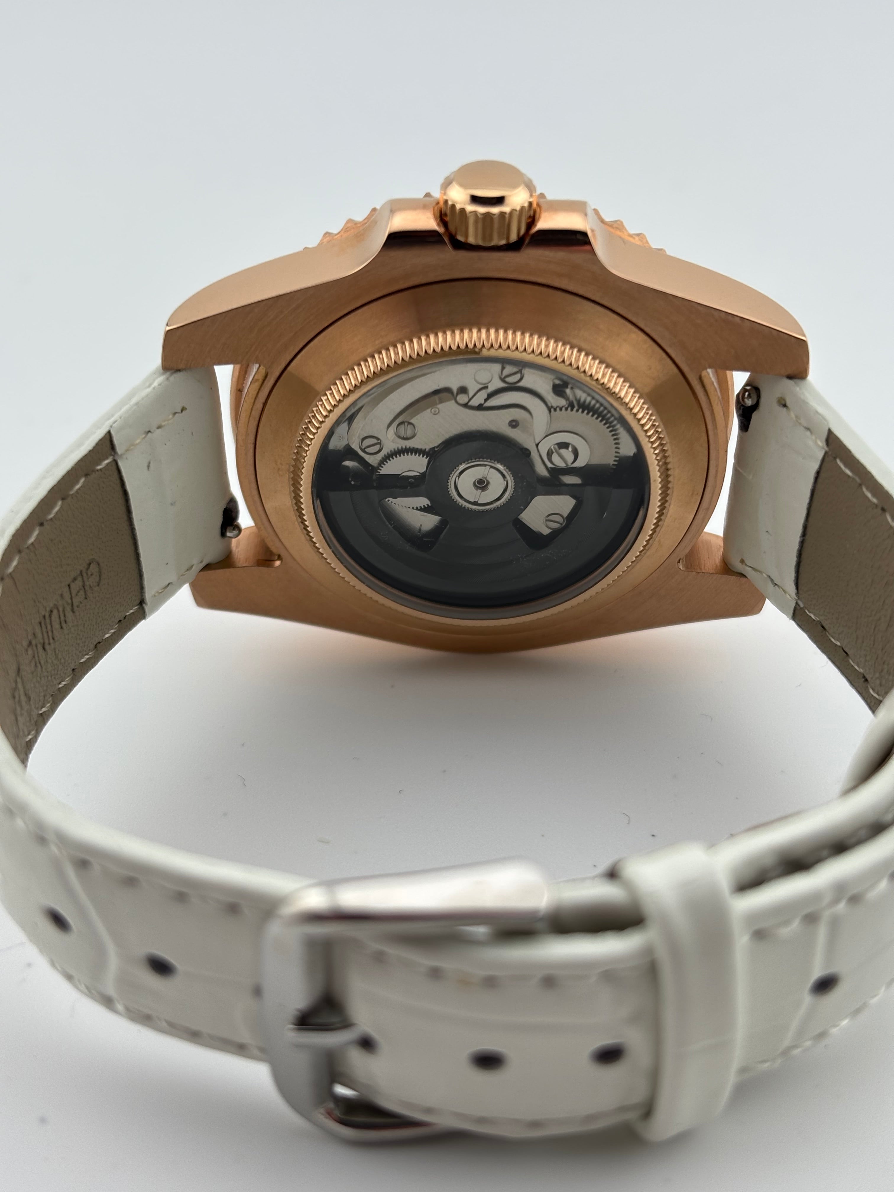 Rose Gold White (Diver)
