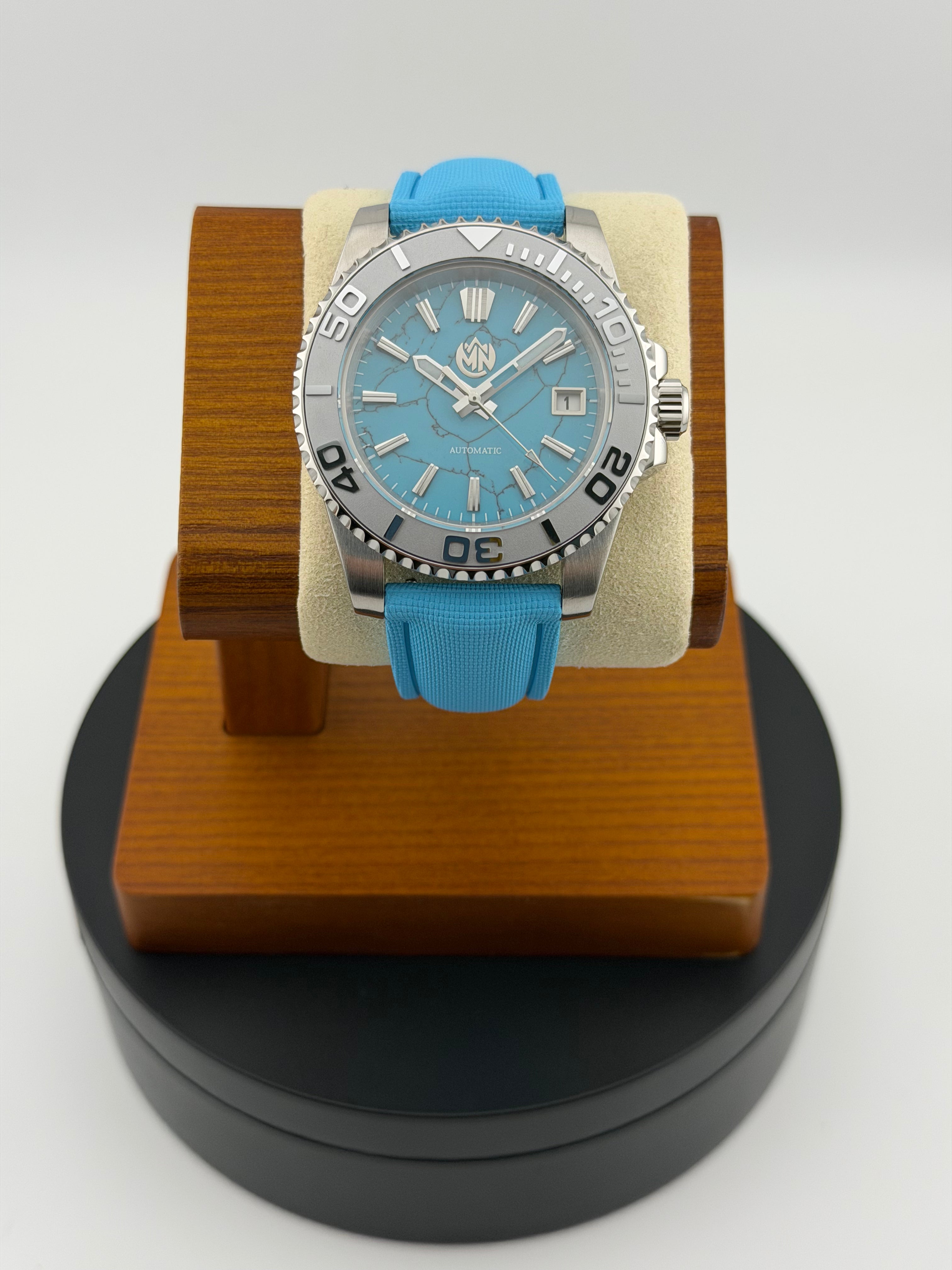 Turquoise Stone (Diver)