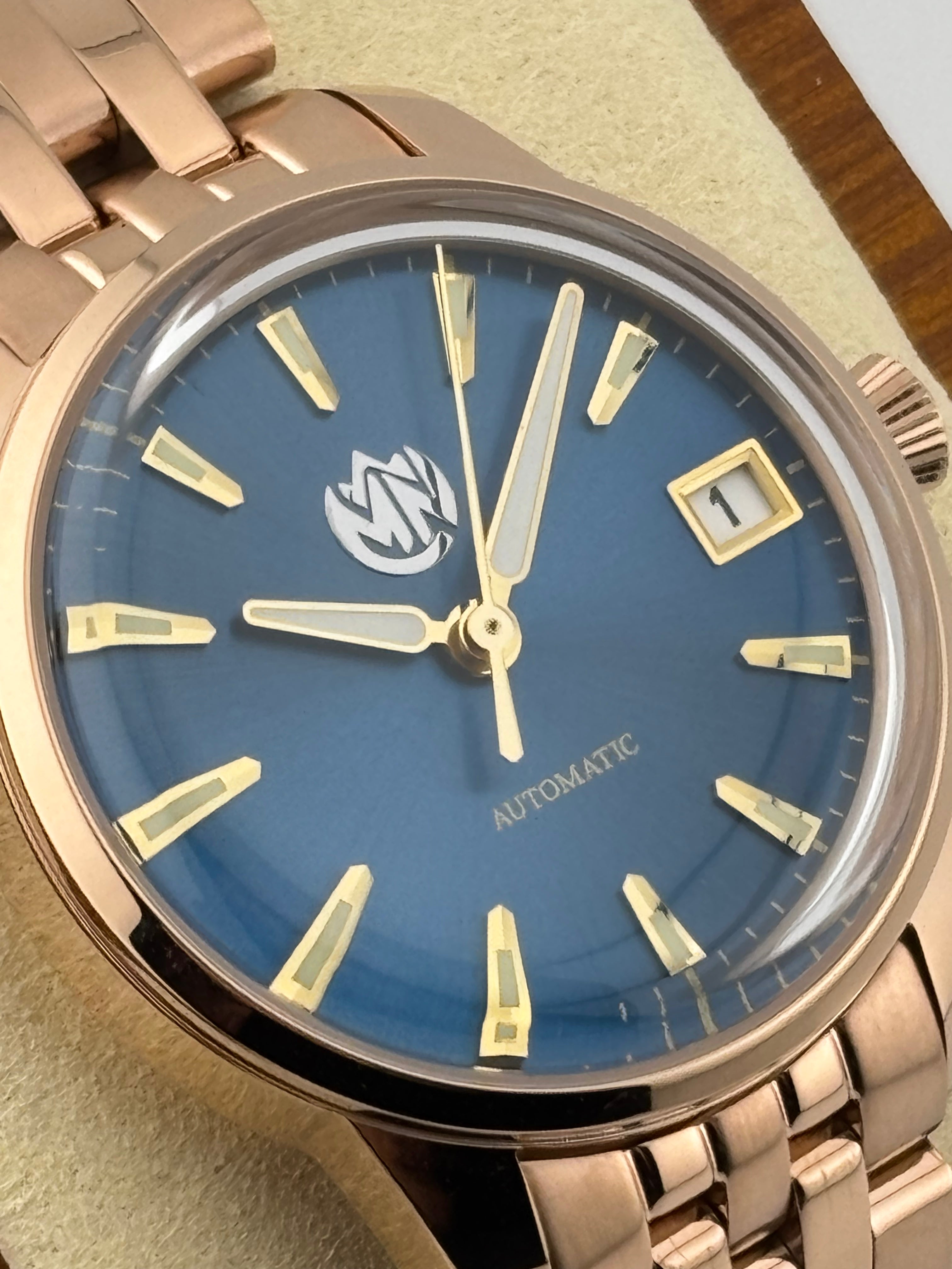 Rose Gold & Deep Blue (Ladies Cocktail)