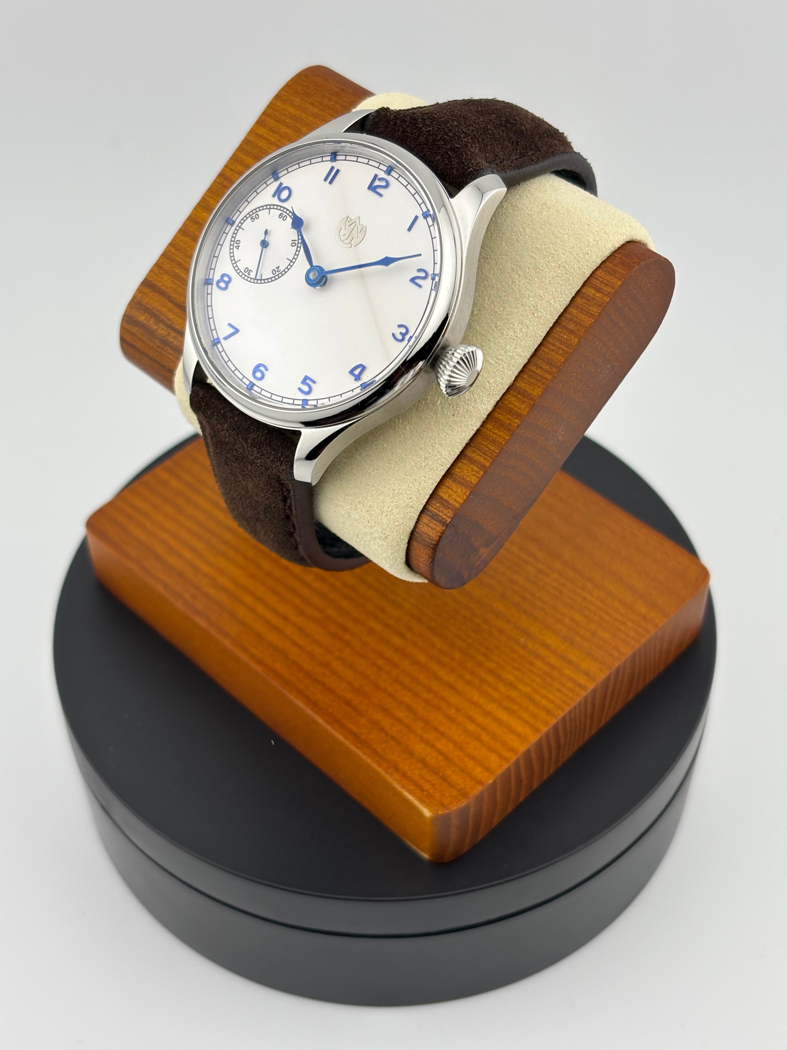 "Iberian" Silver Crown (Dress)