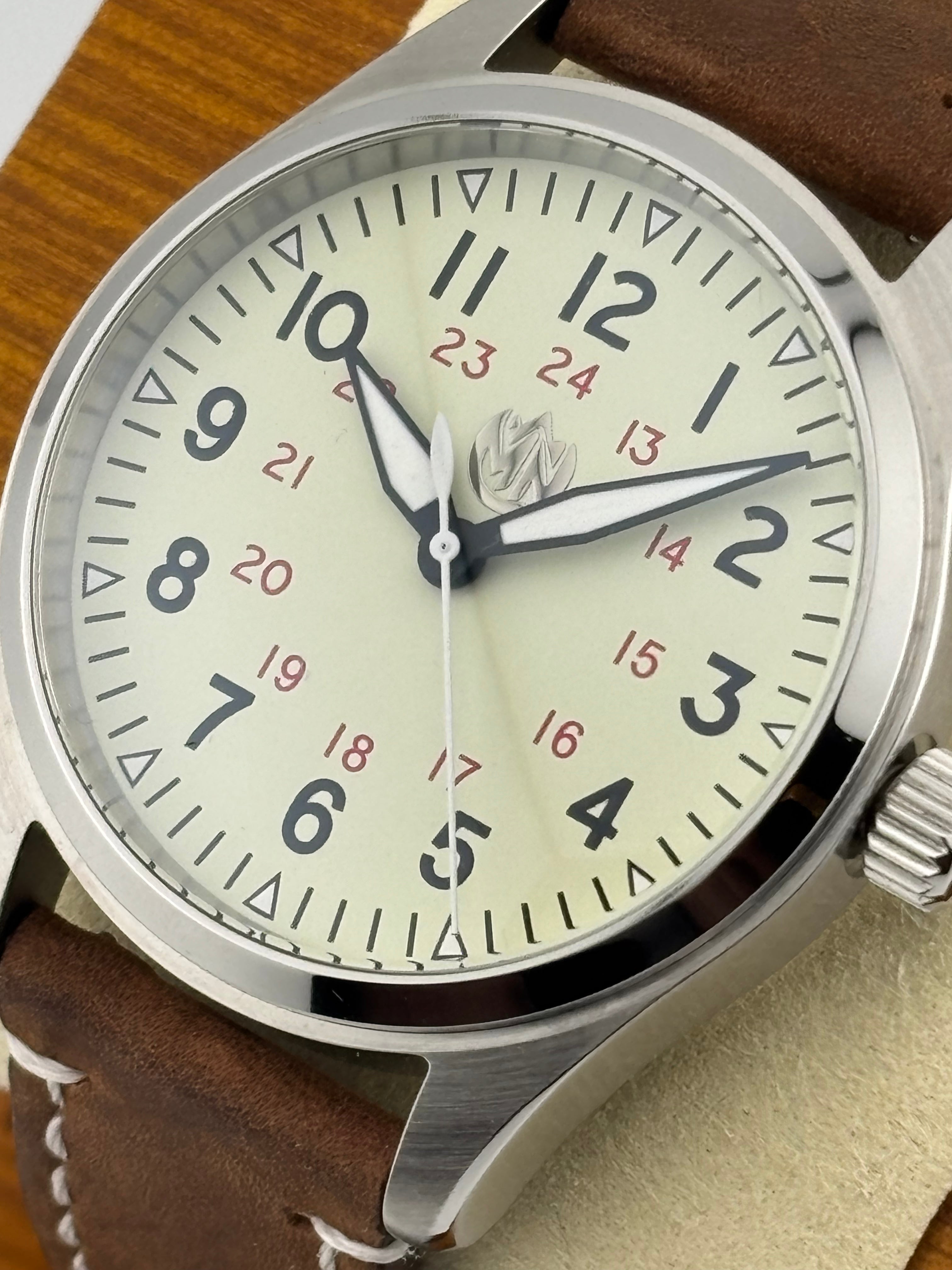 Cream Leather (Field)