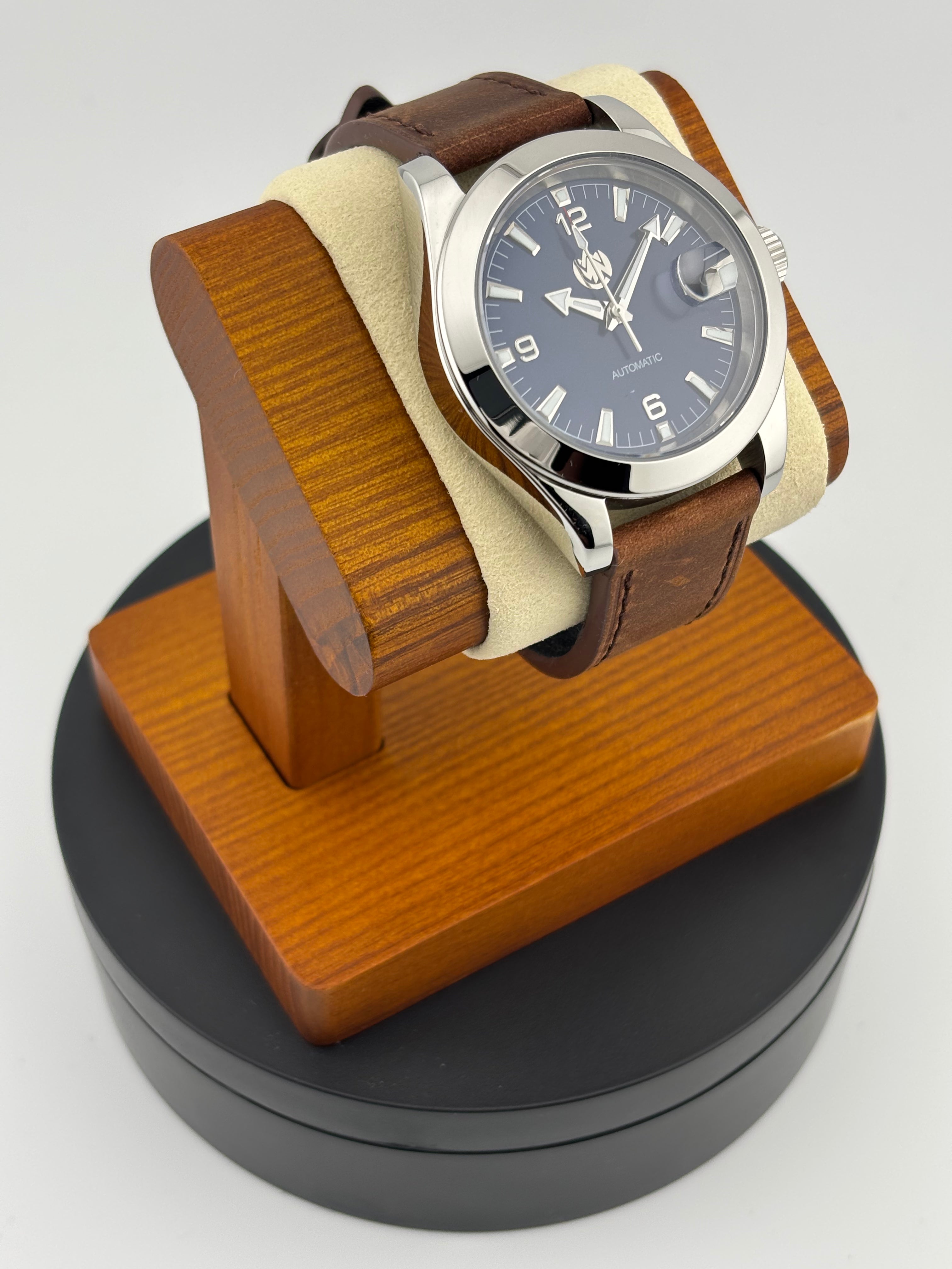 Deep Navy Leather (Field)