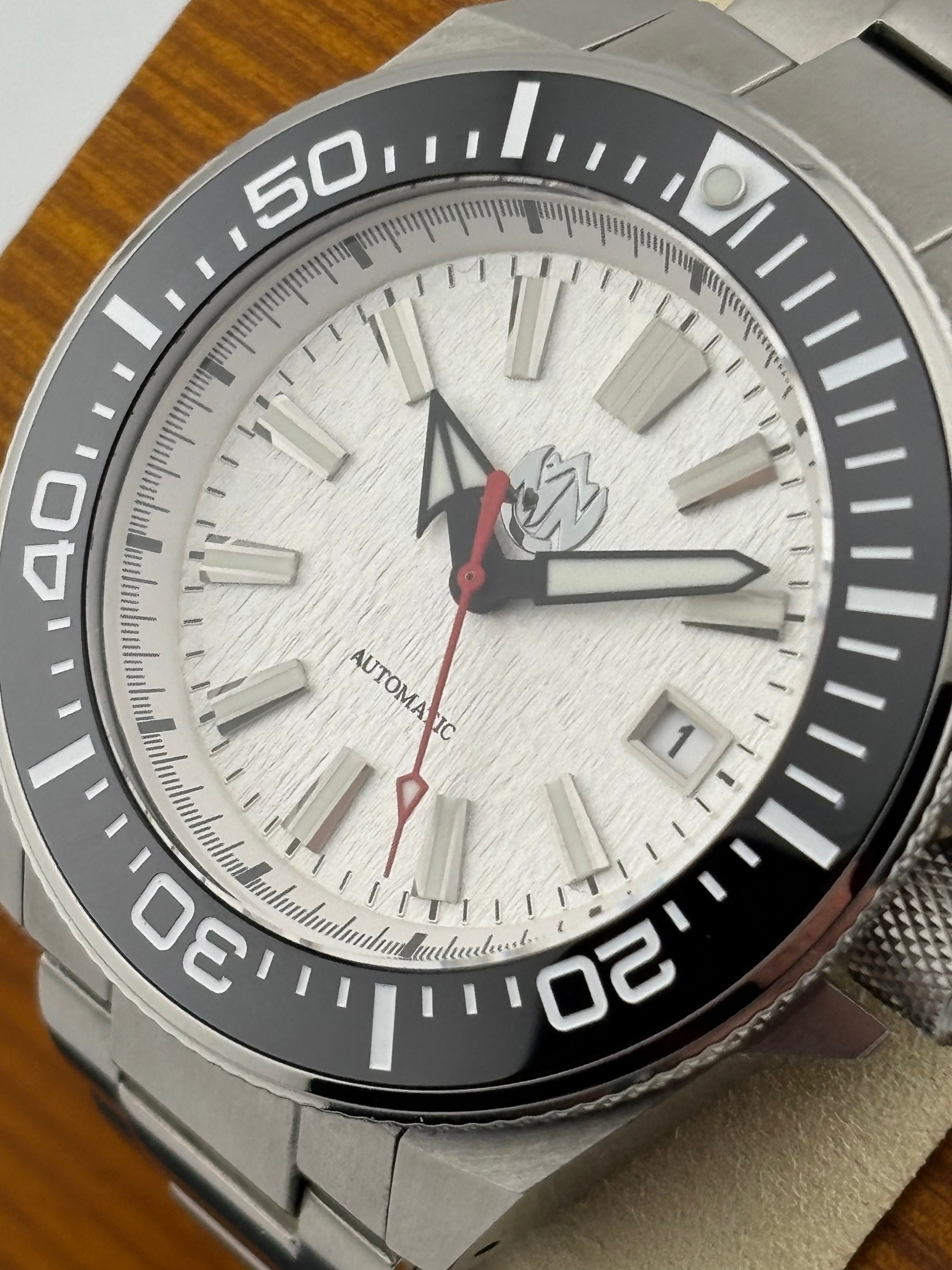 White Birch Samurai (Diver)