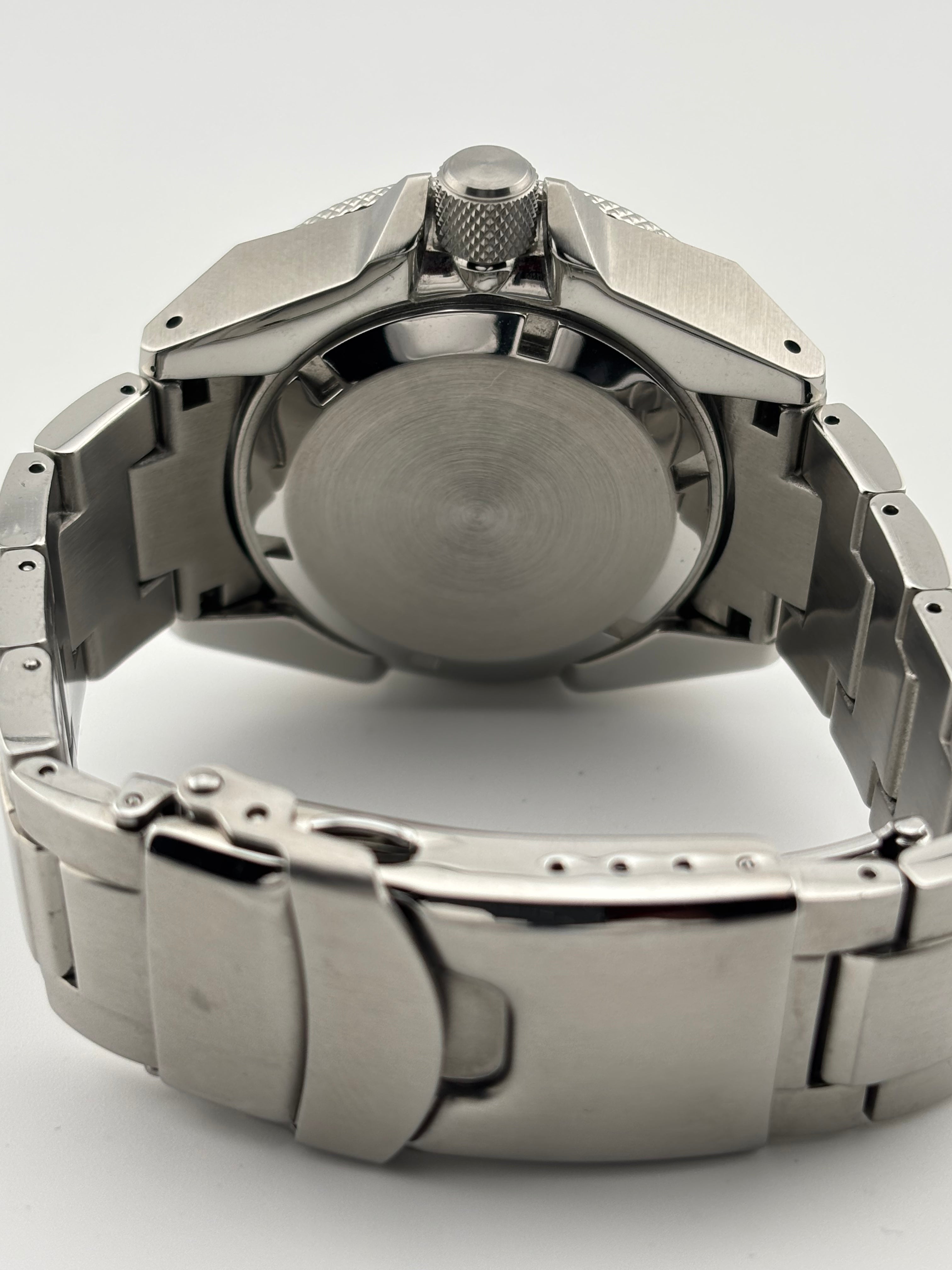 White Birch Samurai (Diver)