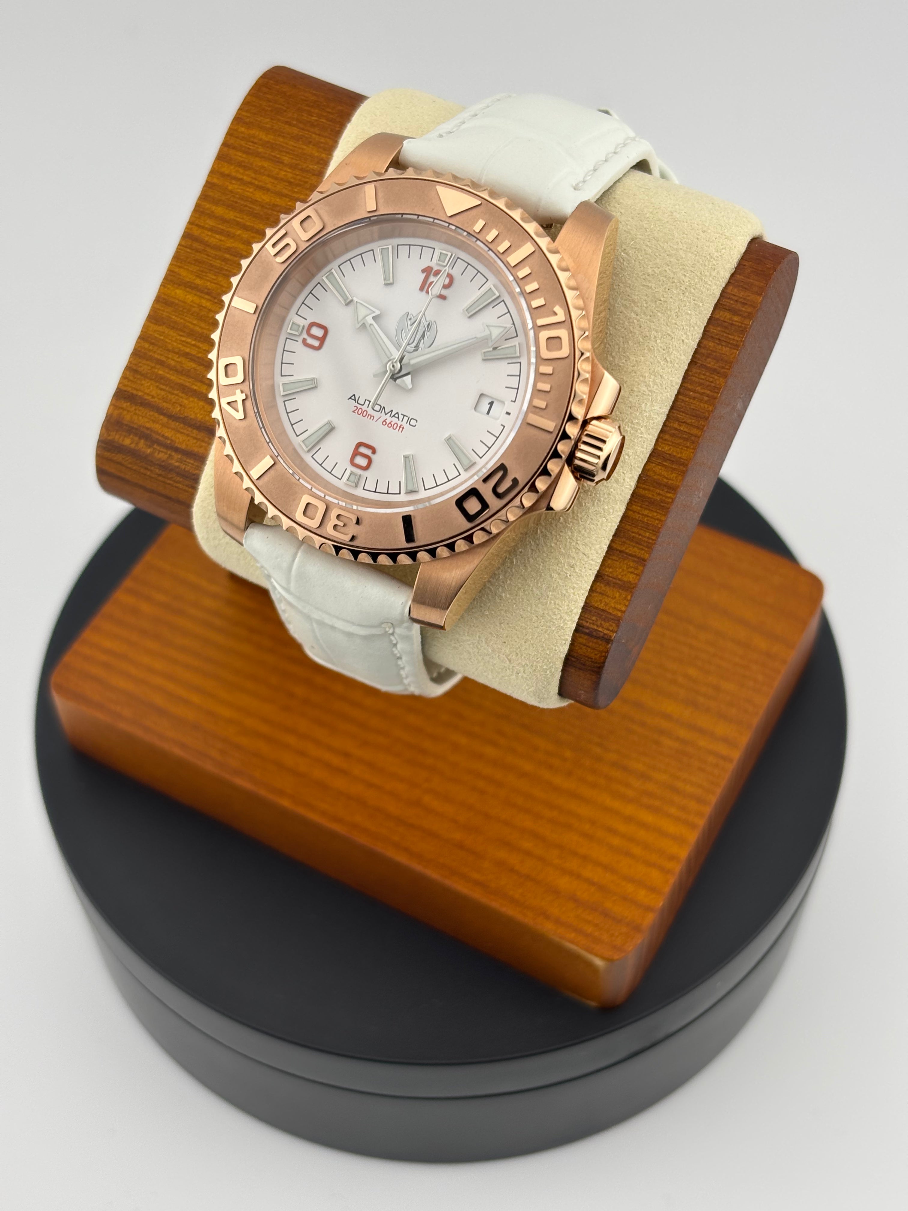 Rose Gold White (Diver)