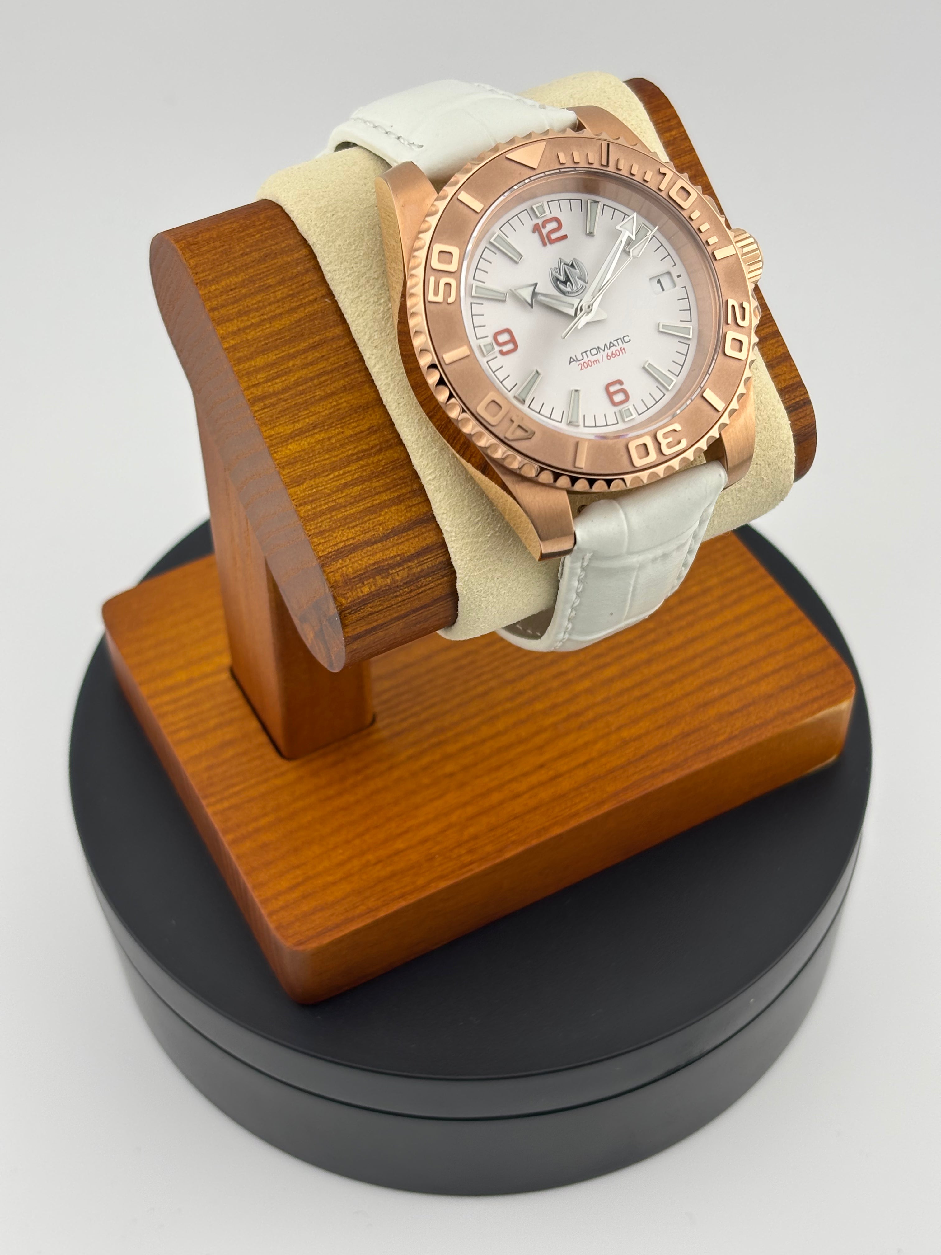 Rose Gold White (Diver)
