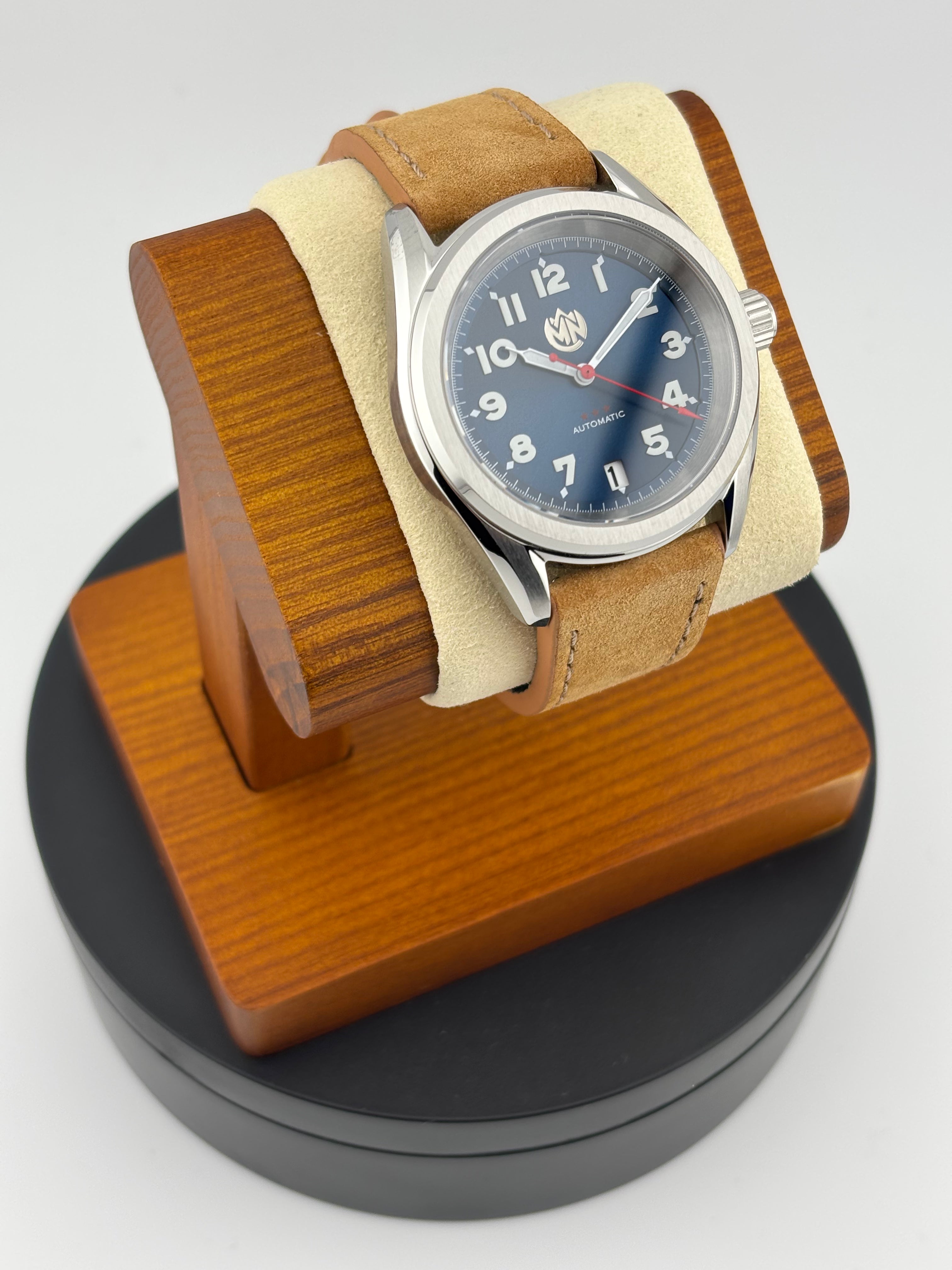 Sunburst Blue & Red (Field)