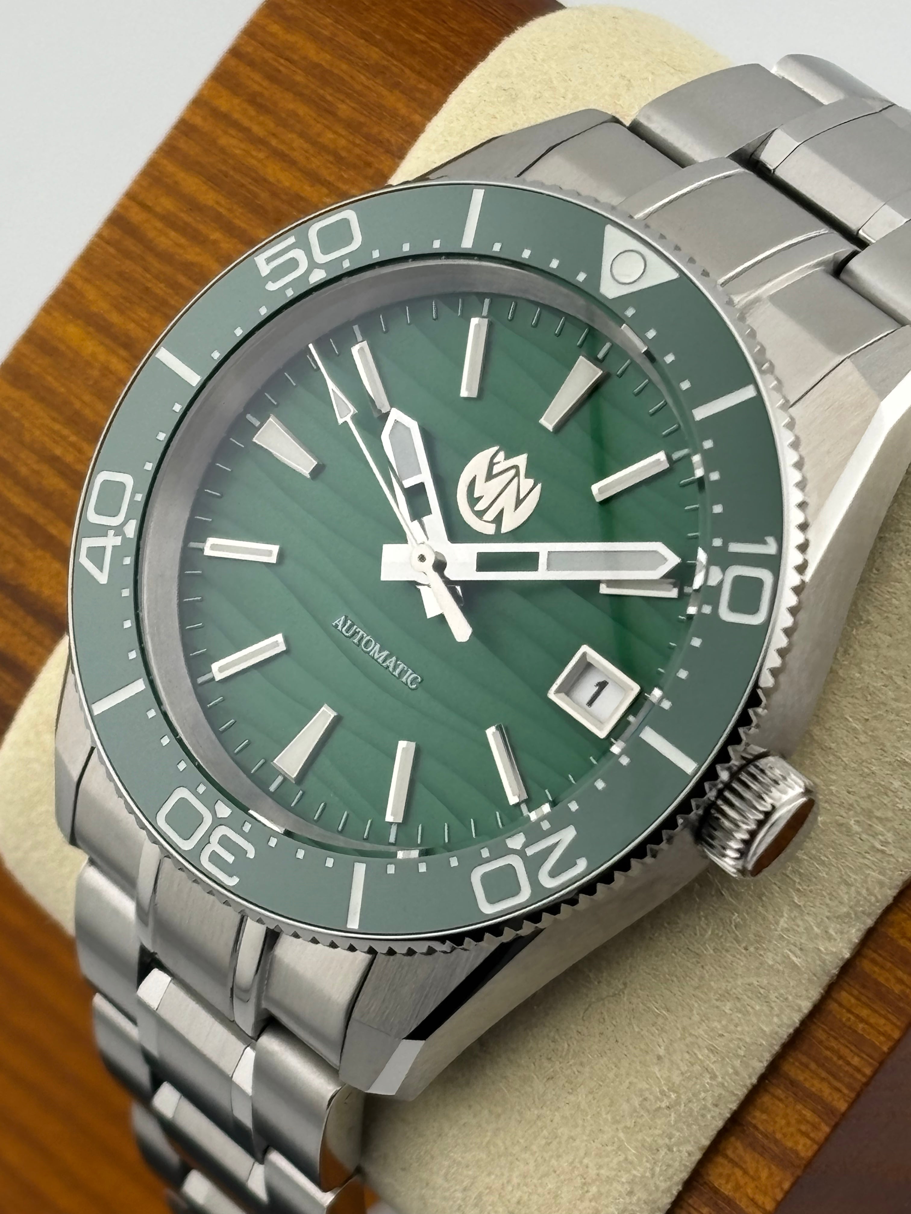 MN Watches All Green Dive Watch with stainless steel case and bracelet
