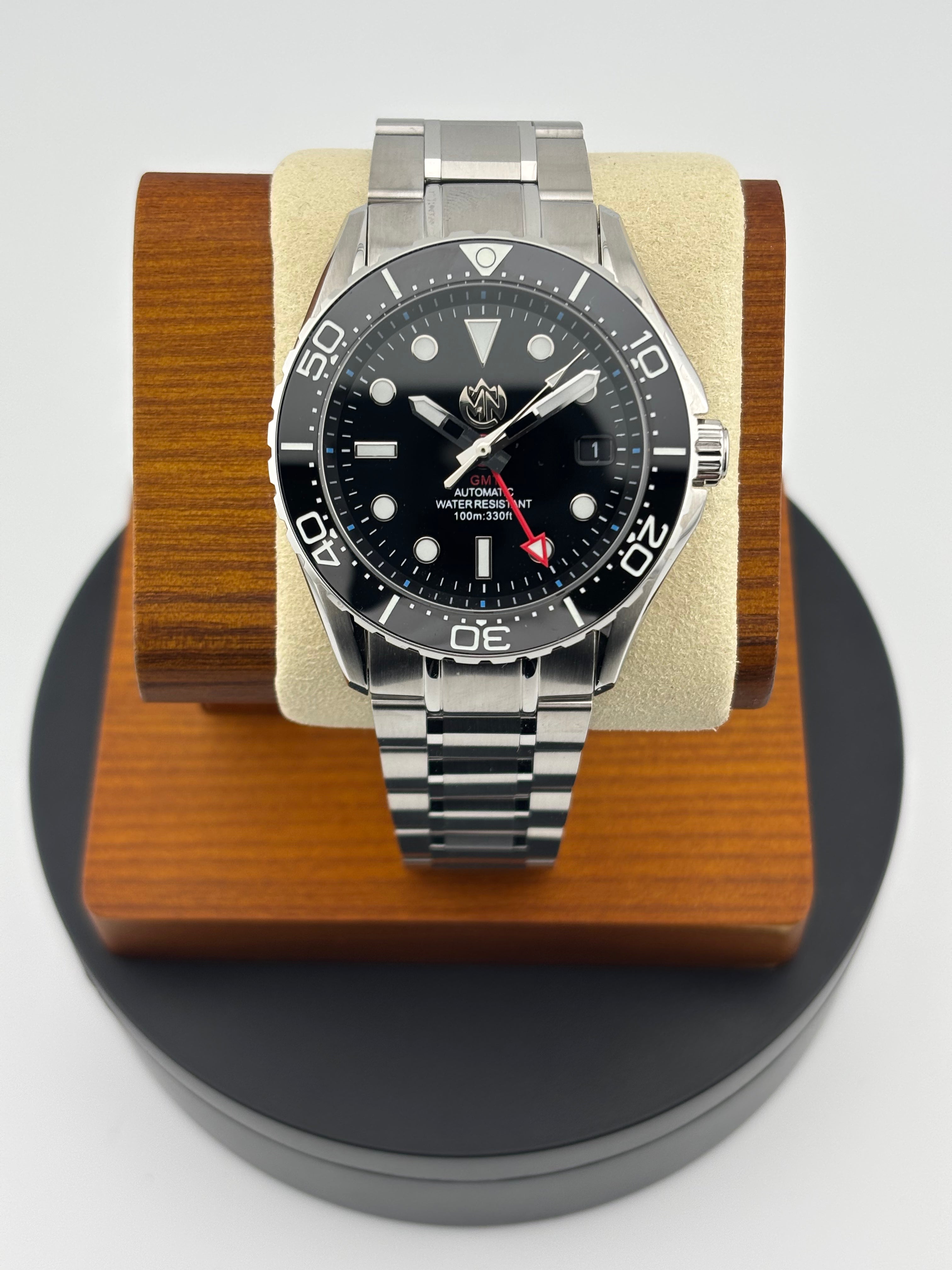 Vanguard GMT (Diver)