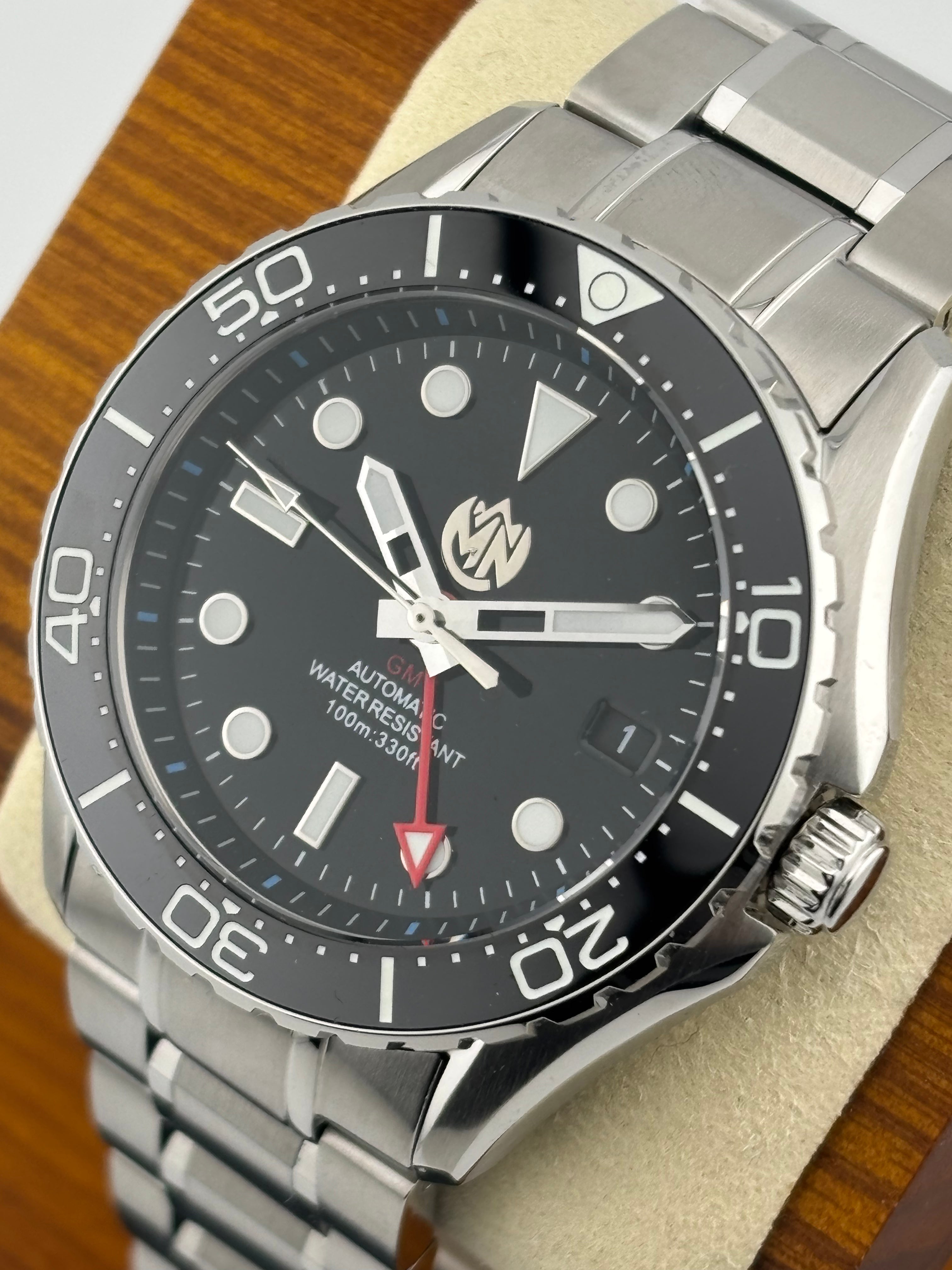 Vanguard GMT (Diver)