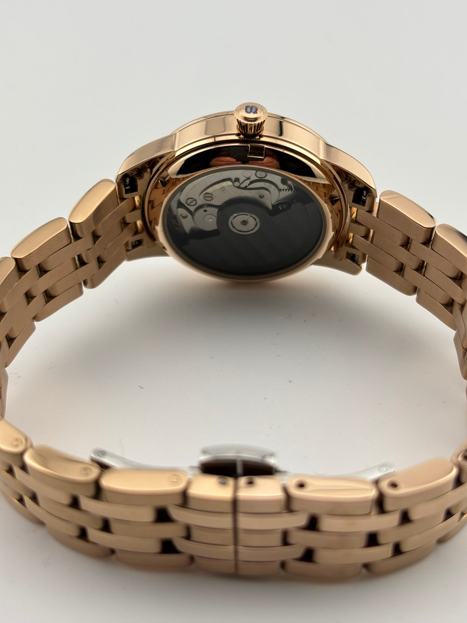 Rose Gold & Black (Ladies Cocktail)